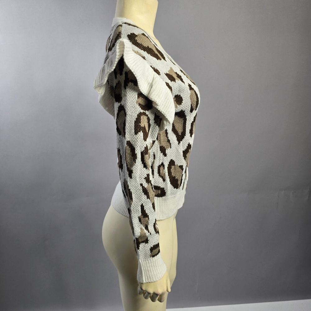 Chaser Xs Leopard Print Button-Up Sweater R12 - image 3